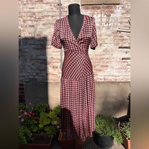 Pretty pink and black gingham wraparound dress by top shop. Size 2